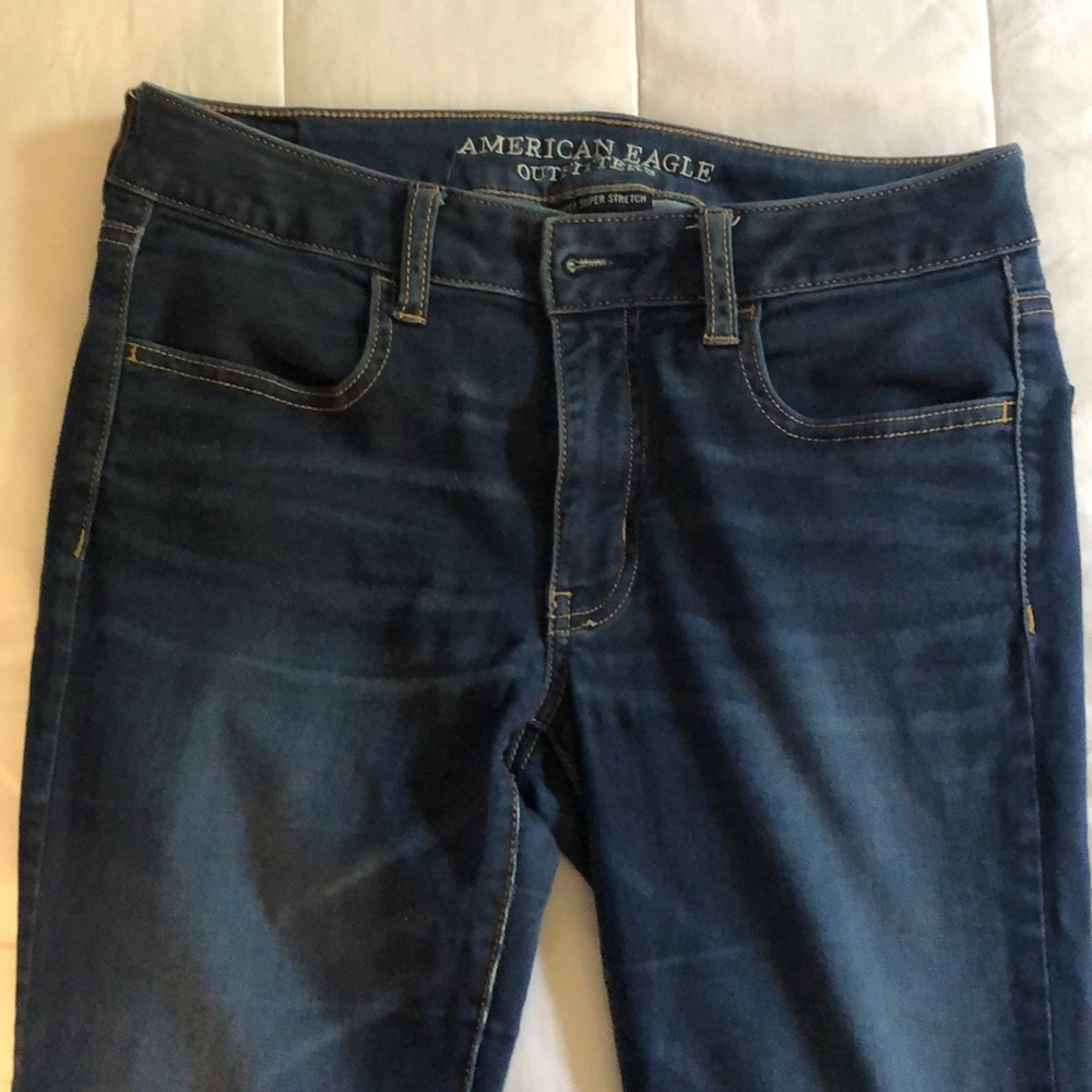 Dark wash skinny jeans